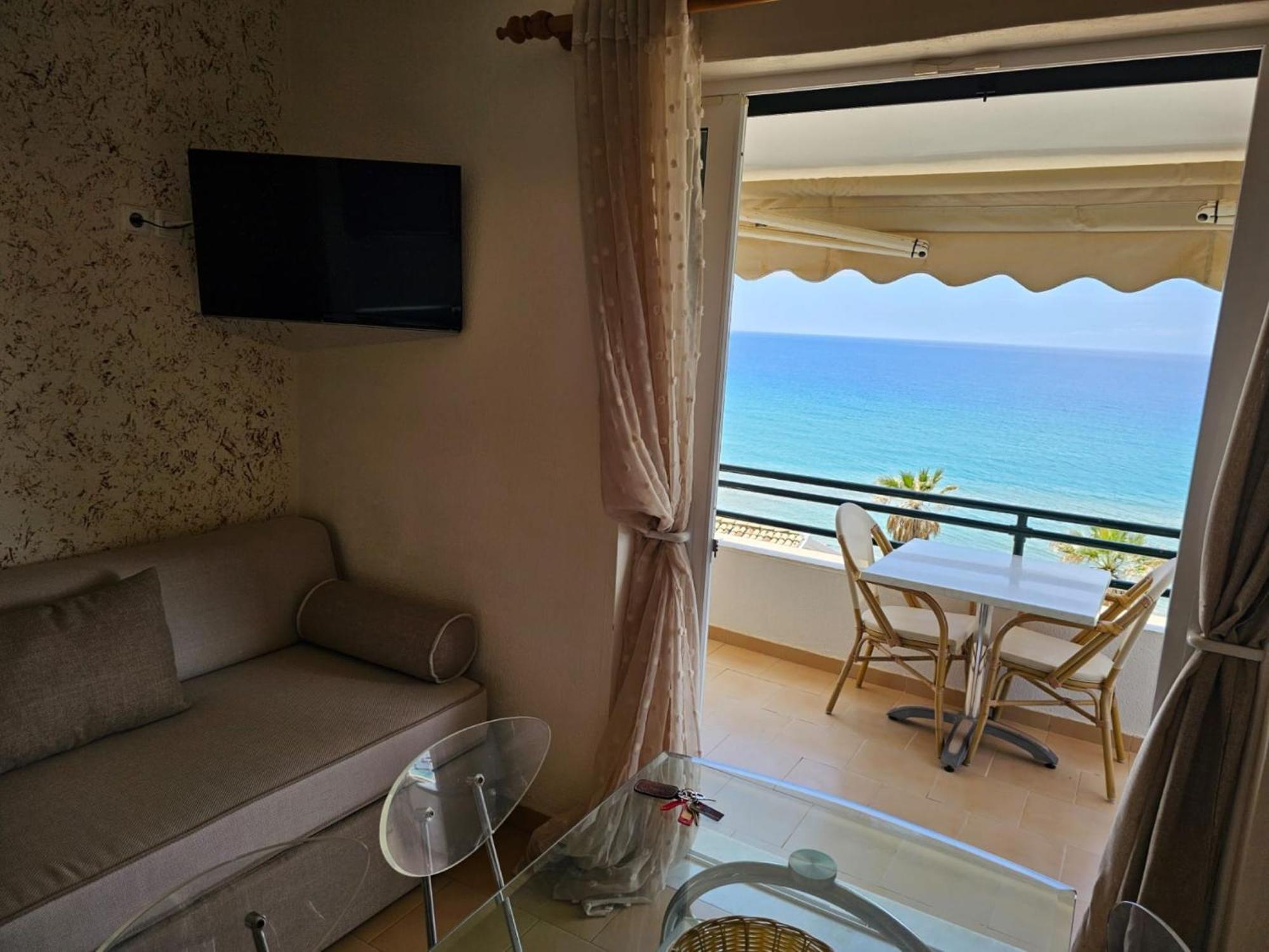 Apartment Corfu Menigos