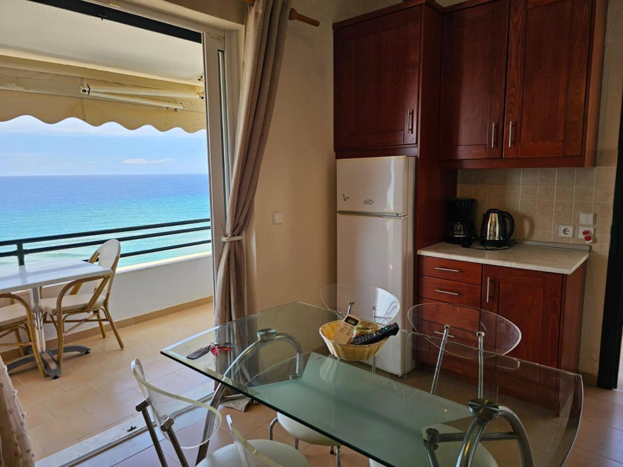 Corfu Menigos Apartment *